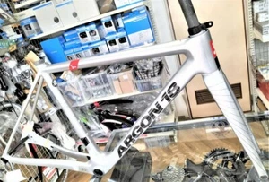 ARGON 18 Gallium CS Disc SIL/BLK Gloss Size S - Picture 1 of 3