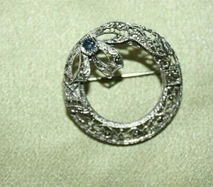 Platin & 14K Weißgold filigran Diamant Saphir Kranz Pin 3,4 g Brosche - Bild 1 von 3