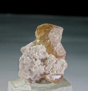 Natural Topaz-35 Carats Topaz Crystal from Pakistan, (JC-7), - Picture 1 of 9