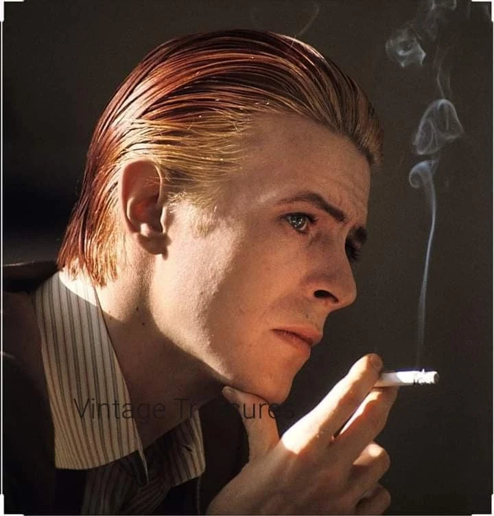David Bowie Smoking in Style Photo Print Poster Wall Art - Image 1 of 1
