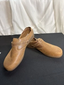 Duluth Trading Co Women's Brown Leather Clogs Mules Slip On Shoes Size 11 M - Picture 1 of 5