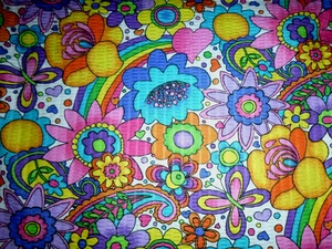 De Colección MOD BRILLANTE Flower Power Seersucker Tela Arco Iris Corazones 45" x 3.25 yardas - Imagen 1 de 7