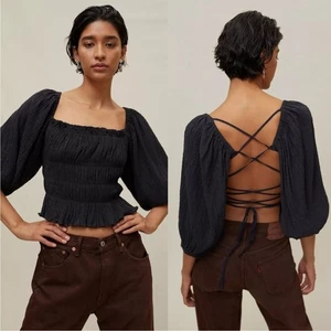 Blusa sin espalda Urban Outfitters Vida con cordones con volantes manga globo, talla S - Imagen 1 de 11