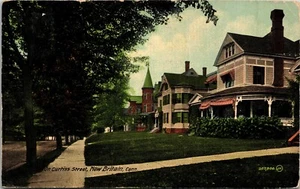 Postcard Connecticut Hartford County New Britain Curtiss Street Houses 1910s V52 - Picture 1 of 2