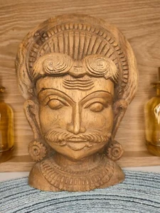 Joli masque en bois sculpté de style Maya-Aztèque Hauteur 23 cm - Picture 1 of 14