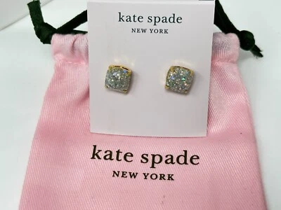 Nuevos Aretes KATE SPADE Nueva York Tono Dorado Brillante Imitación Ópalo Estrás Foto 1 de 4