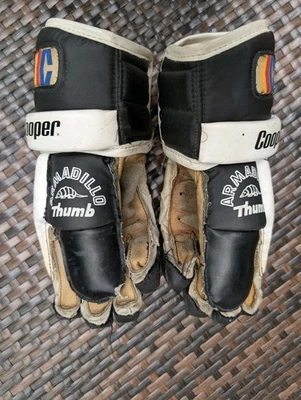 COOPER Vtg 26 Hockey Gloves Senior S M Leather Black White Armadillo Thumb - Image 1 of 4