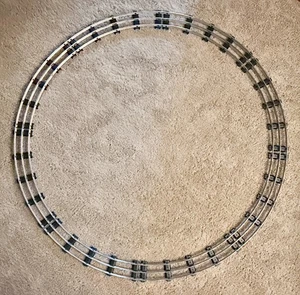 MTH Standard Gauge 42" Curve Track - 8 sections - Picture 1 of 17