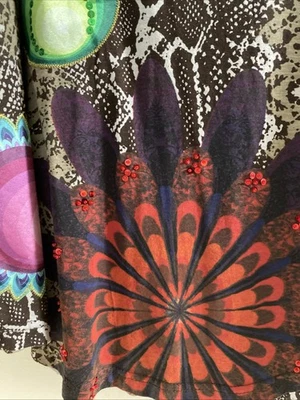 Falda Acampanada Desigual Marrón Estampado Serpiente Floral Bordado Cuentas Lentejuelas Talla M Foto 1 de 4