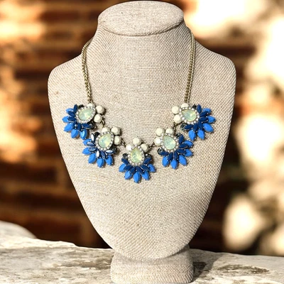 J. Collar Crew Tono Dorado Azul Multicolor Cristal Distintivo JC516 Foto 1 de 4