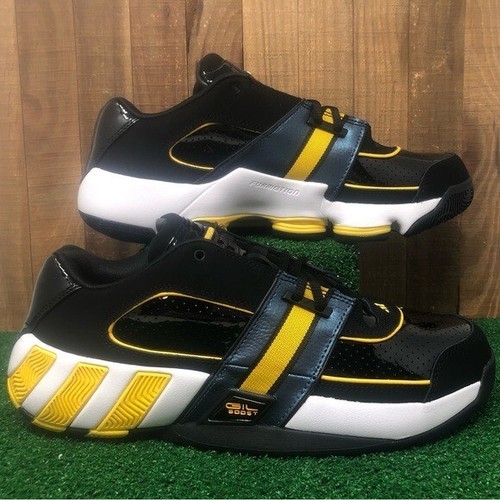 Scarpe da basket Adidas GY6479 Agent Gil Restomod Core nere oro da uomo 10 5
