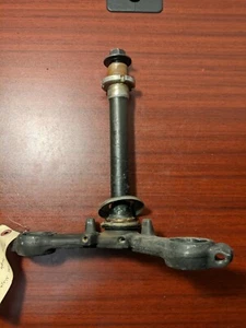 95 Kawasaki Ninja EX250 EX 250 95-00 Lower Triple Tree OEM E6 - Picture 1 of 3