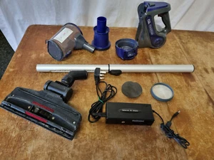 Aspiradora inalámbrica con cargador EGL/Studio Retail Ltd 22,2 V DC 130W - Imagen 1 de 11