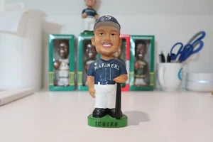 2001 Ichiro Suzuki #51 Seattle Mariners MLB Bobblehead (no box) - Picture 1 of 8