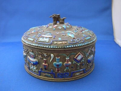 CAJA REDONDA CON TAPA ESMALTADA DE LATÓN CHINA VINTAGE - Interior azul - Acabado para perros Foto 1 de 4