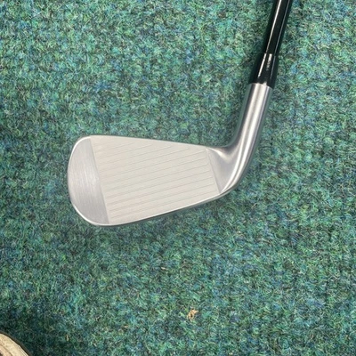 Titleist T200 2023 Utility 2 Iron/ 17 Degree/  HZRDUS Black 90g/ 6.0 Stiff shaft - Image 1 of 4