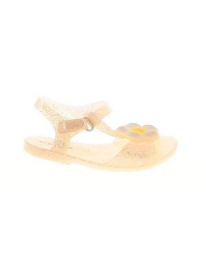 Sandalias amarillas Old Navy para niñas 6 Foto 1 de 2