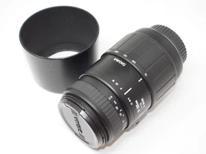 Lente zoom macro Sigma 70-300 mm F4-5,6 DL para Canon EF EOS FILM SLR - Imagen 1 de 4