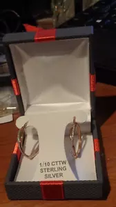 1/10 CTTW Diamond Sterling Silver & rose gold 1" Hoop Earrings I-J/I3 - Picture 1 of 8