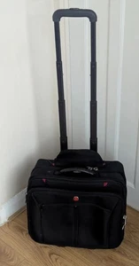 Swiss Gear by Wenger Overnight Laptop Suitcase Bag Travel Bag Luggage 2 Wheel - Afbeelding 1 van 24
