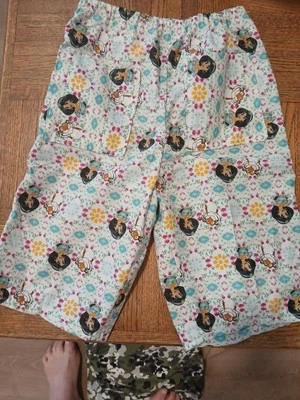 Capris hechos a mano para niña talla 6 Foto 1 de 2