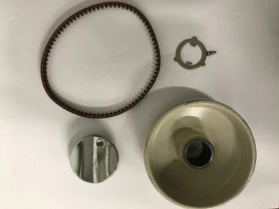 Montgomery Wards UHT J252C(1950's eary 1960's) HandWheel, Retaining Screw & Belt - Image 1 of 2