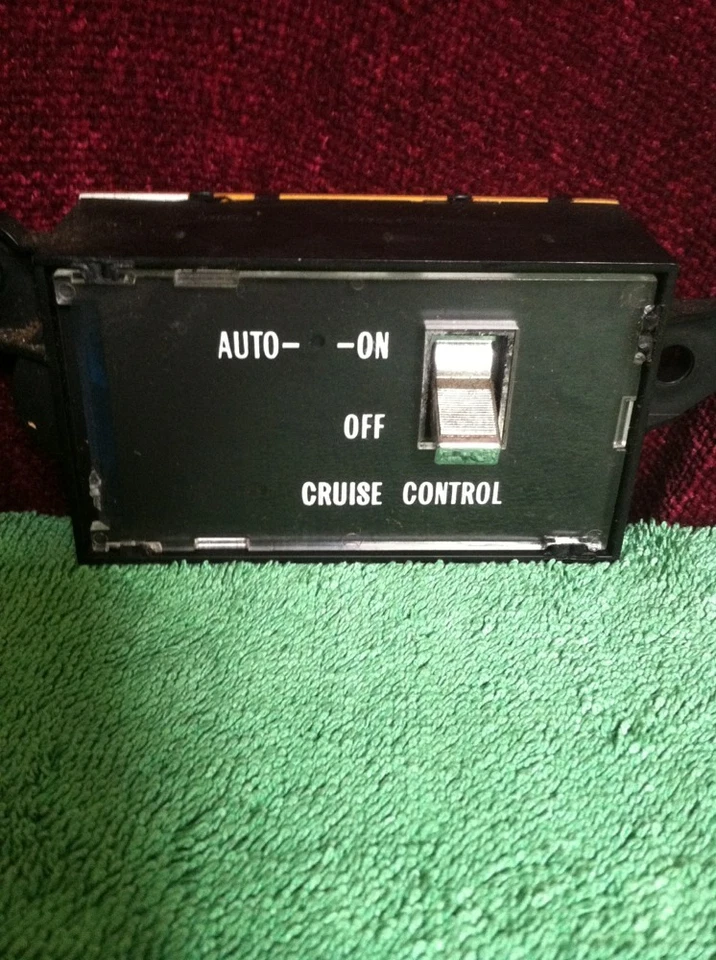 1984 Eldorado Biarritz Cruise Control Switch. - Image 1 of 3