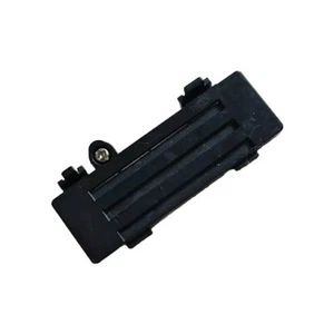 Carrera Peugeot 08 DKR 16 Red Bull RC CARS 370162106 Cache Couvercle Batterie - Photo 1 sur 3
