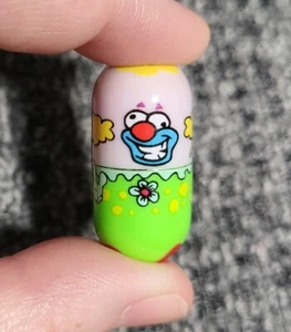 Juguete coleccionable Mighty Beanz #14 Clown Bean 2003 serie 1 alce - Imagen 1 de 2