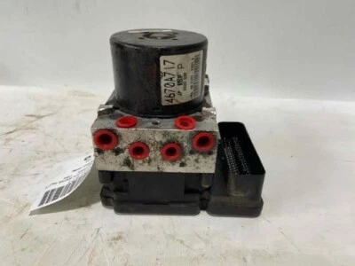 2009-2017 Mitsubishi Lancer ABS Anti-lock Brake Module ABS Pump Assembly USED - Image 1 of 2