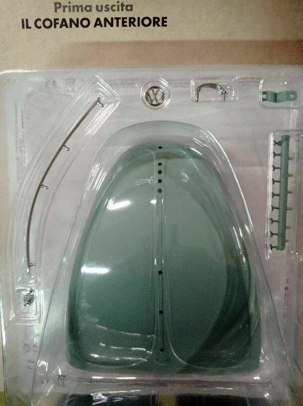 VW MAGGIOLINO 1/8 DIE CAST HACHETTE VOL 1 .VW BEETLE 1/8 DIE CAST - Immagine 1 di 1