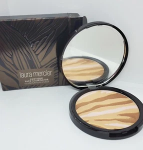 Iluminador facial exótico Laura Mercier resaltador de impulso nuevo en caja tamaño completo - Imagen 1 de 5