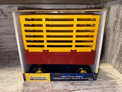 1/16 Scale New Holland Red & Yellow Bale Throw Wagon Trailer Ertl - Image 1 of 4