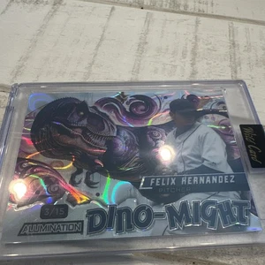 🔥Felix Hernandez🔥Dino Might Baseball /15 Mariners 💥👀Pics🔥 - Picture 1 of 3