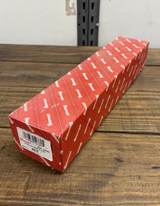 Starrett No. 657T magnetic base with flexible post Made in The U.S.A. - 657 - Picture 1 of 5