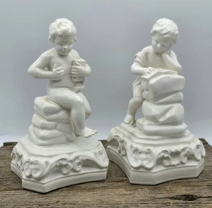 Juego de 2 estatuillas sujetalibros vintage portuguesas de querubines de porcelana de 7" de alto - Imagen 1 de 13