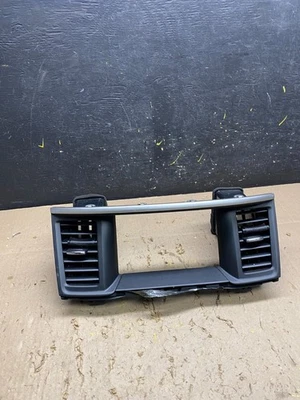 Nissan Pathfinder 2013 a 2020 tablero central radio bisel envolvente u5484 DG Foto 1 de 4