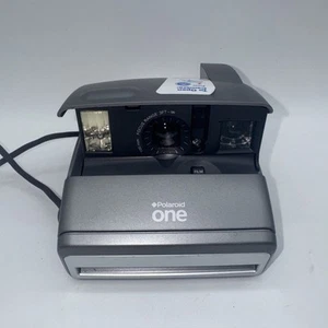 Vintage Polaroid One 600 Instant Film Camera Pop-Up Silver Ships Fast !!! - Picture 1 of 12