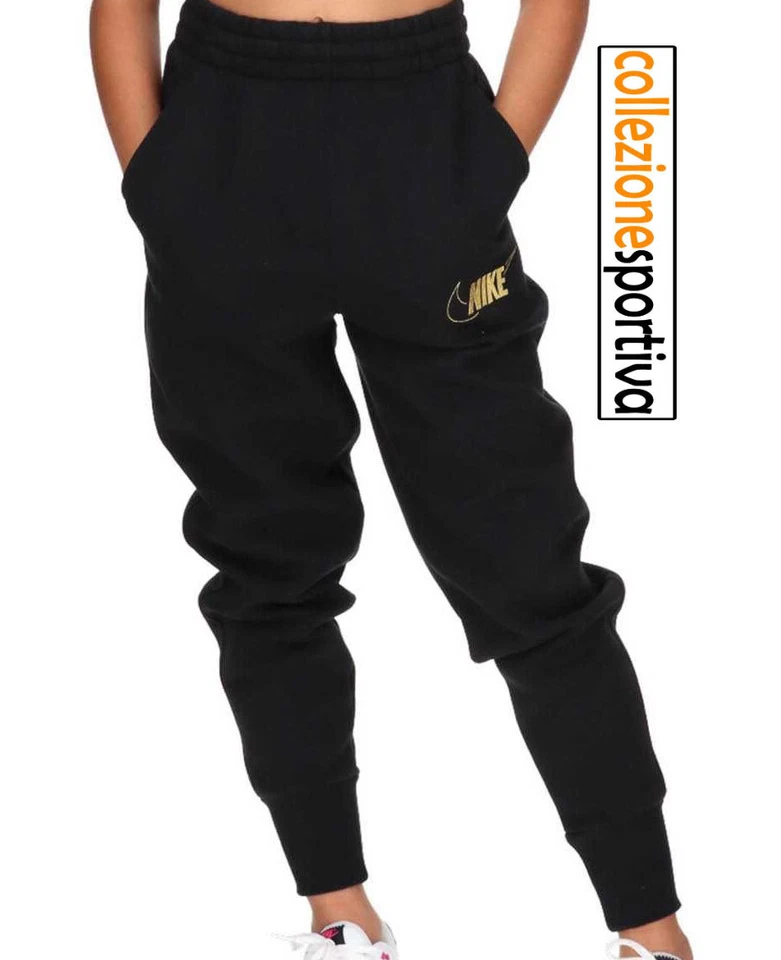 PANTALONI NIKE BAMBINA CLUB SHINE - FJ6162-010 col. nero/oro - Immagine 1 di 4