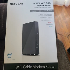 NETGEAR AC1750 680 Mbps 4 Port Gigabit Wireless AC Router SPECTRUM - Picture 1 of 4