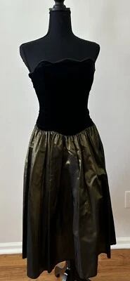 Vestido Formal Vintage Años 80 Laura Ashley Terciopelo Tafetán Baile de graduación 2 Foto 1 de 4