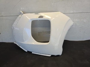 OEM 2020-2022 HYUNDAI PALISADE FRONT BUMPER LEFT DRIVER  Side END CRACKED  - Picture 1 of 10