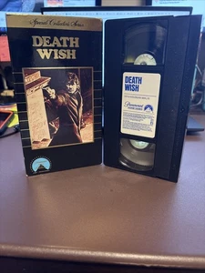Death Wish - VHS - Charles Bronson - Paramount - Collector's Series - D1 - Picture 1 of 2