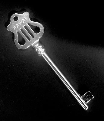 Kawai Grand/Baby Grand Piano Lock Key Lyre Style - Image 1 of 2