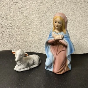 Vtg HOMCO Kneeling Mary & Lamb Nativity Replacement Ceramic Figurines Religious - Picture 1 of 9