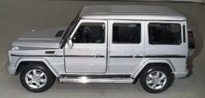 Silver Mercedes-Benz X-Class Diecast SUV 1/24 Welly New - Picture 1 of 5