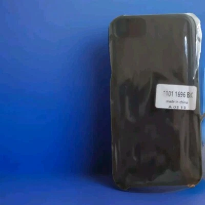 Phone Case for: iPhone SE/6/7/8 With Clip.  Full Clam Shell Case - Image 1 of 2