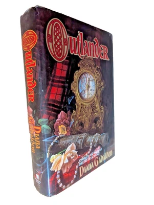 SIGNED Diana Gabaldon Outlander 1991 1st Edition, 7th Print HC DJ Inscribed - image 1 of 4