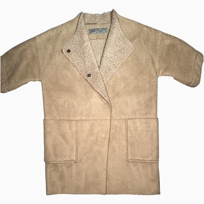 Abrigo básico de gamuza sintética Zara para mujer S tostado longitud media manga 3/4 chaqueta forrada de sherpa Foto 1 de 4