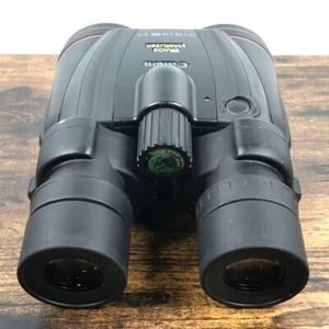 Canon 10x42 L IS WP 6.5° IMAGE STABILIZER Binoculars W/Filter - Picture 1 of 17